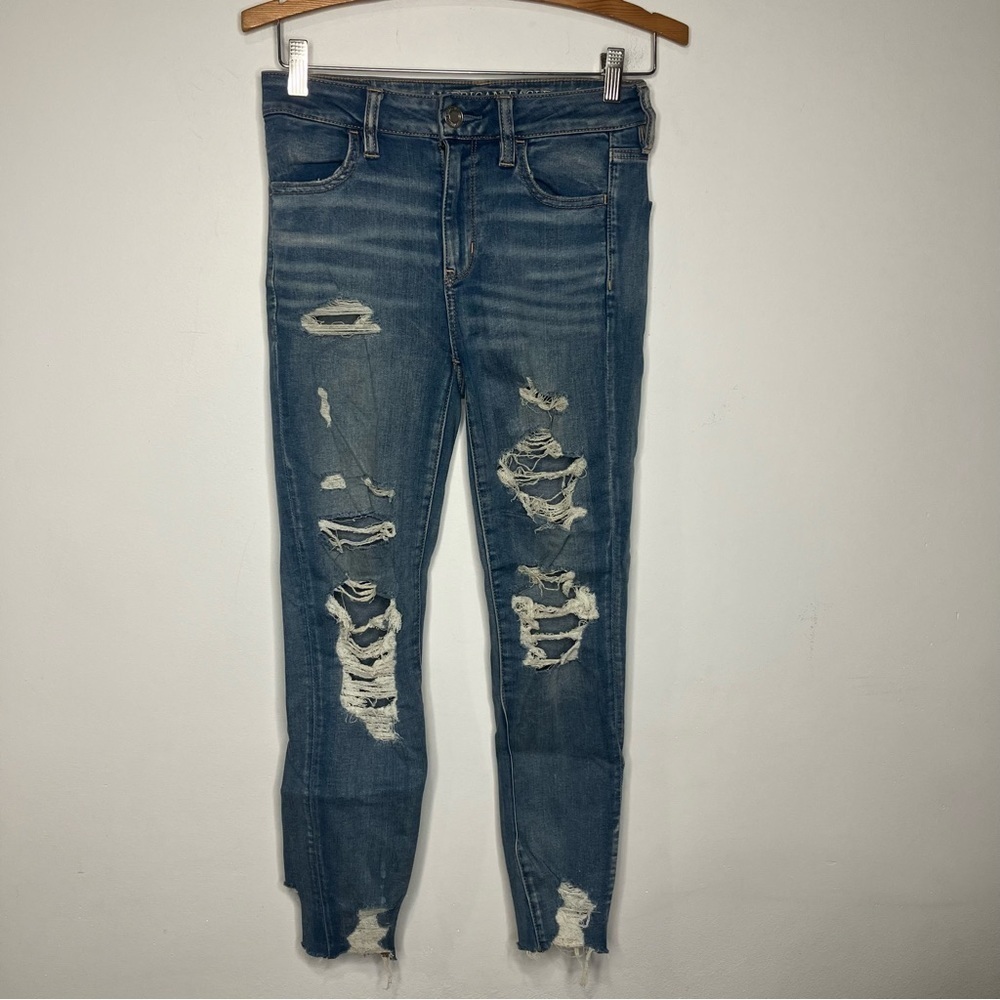 American Eagle Outfitters hi-rise jeggings distressed size‎ 4 short